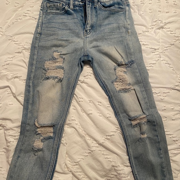KanCan signature, high rise, skinny jeans - Picture 1 of 3